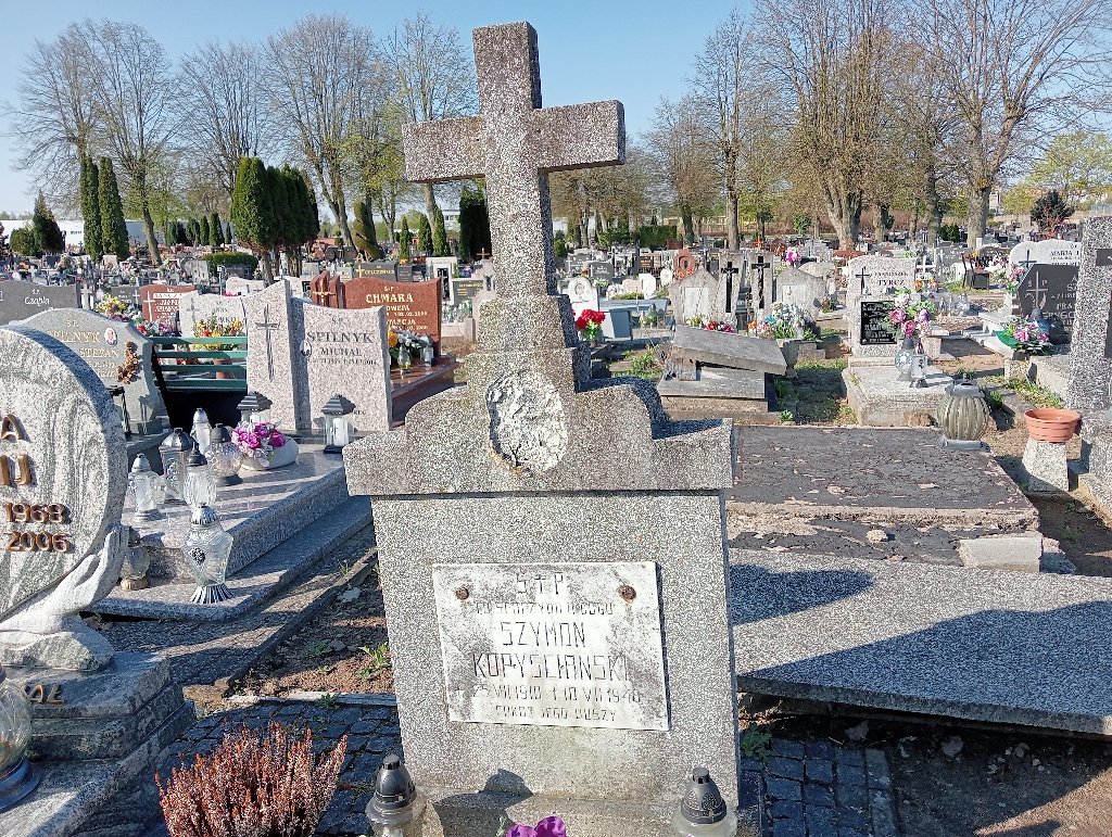 Grób Szymon Kopyściański