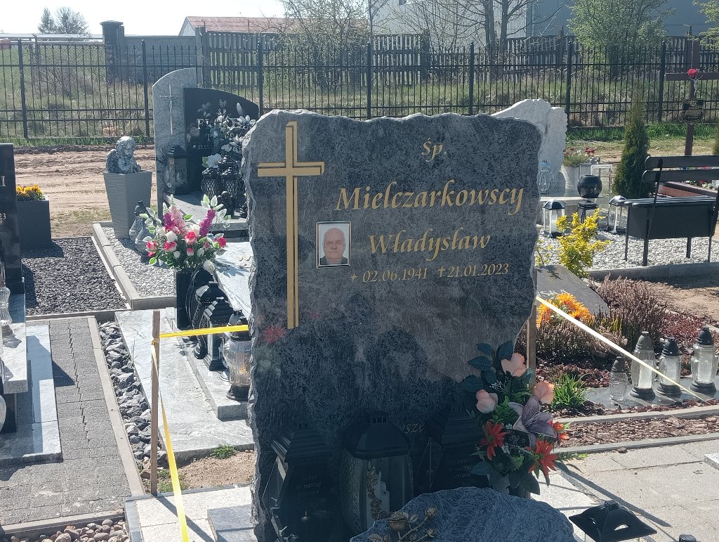 Grób Władysław Mielczarkowski